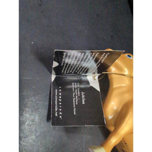 Cow Parade The Queens Jubilee Cow Figurine, Westland Giftware,‎ #7320, Flaw - Picture 9 of 10